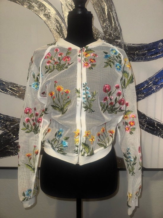 Chelsea & Violet Jackets & Blazers - Chelsea & Violet White Mesh Zip-Front Floral Embroidered Jacket
